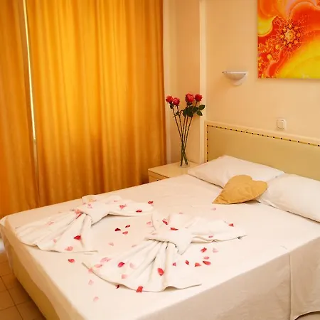 Hotel Elysium 3*