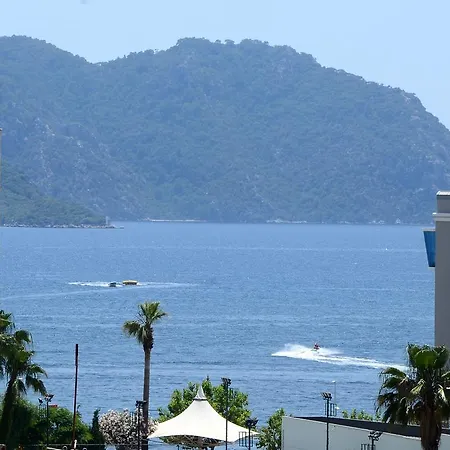 Hotel Elysium 2*