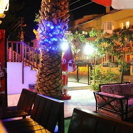Hotel Elysium