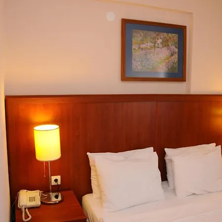 Hotel Elysium 3*